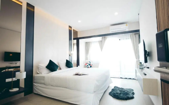 Qlosest Hotel