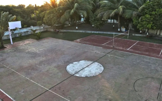 Amidhara Resort