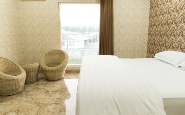 Hotel Raja Akas