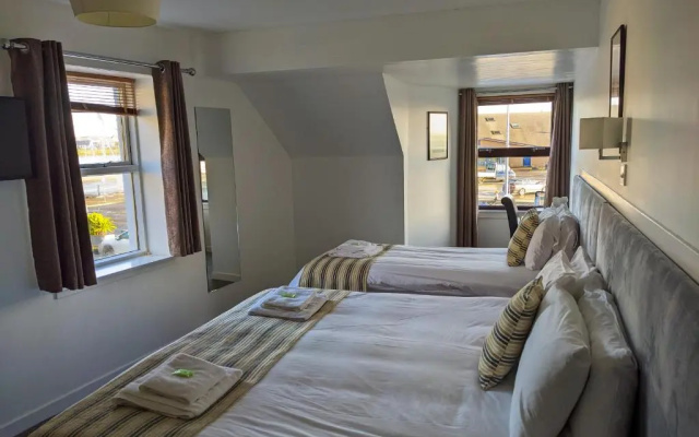 Ferry Inn Stromness