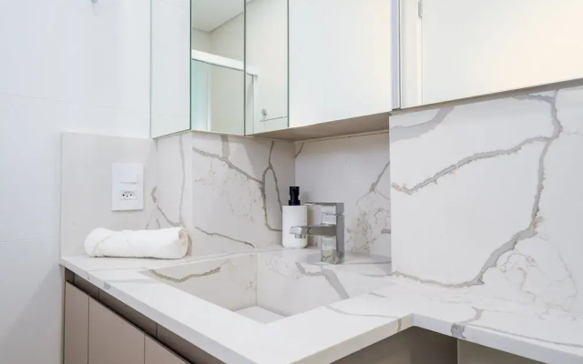 Cozy, Fully-equipped apt in new Building Jpr211