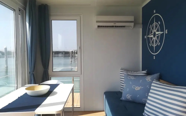 House Boat Rimini Resort