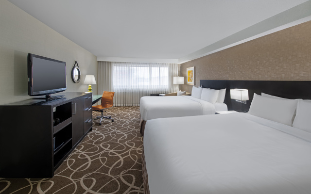 Crowne Plaza Kitchener-Waterloo by IHG
