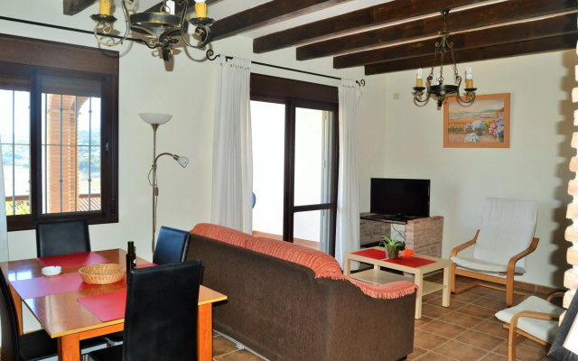 House in Huetor, Rural Tourism, Beach & Pool