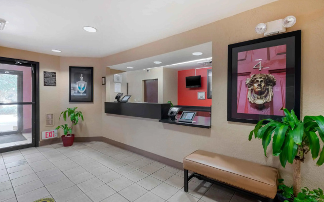 Extended Stay America Select Suites - Jacksonville - Lenoir Avenue East