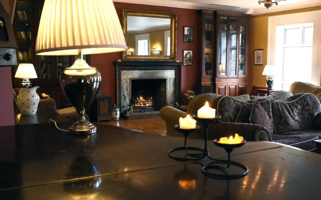 Leenane Hotel