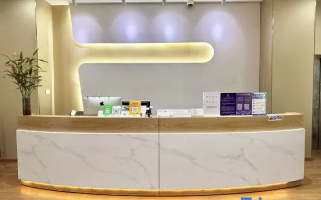 Yuju Hotel Apartment (Shanghai Pengpu New Village Subway Station)