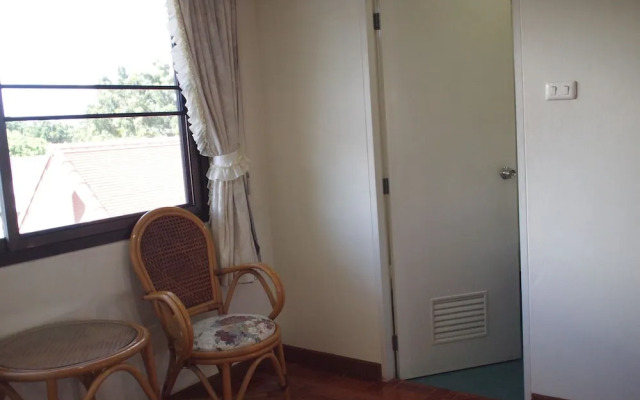 RoongRuang Hotel