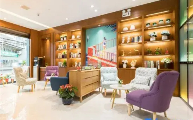 Yun7 Hotel (Wuhan Tongji Hospital Jiefang Avenue)