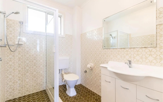3 Fingal Court 2 Lentara Street