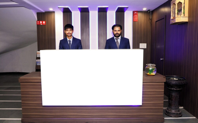 Hotel Crown