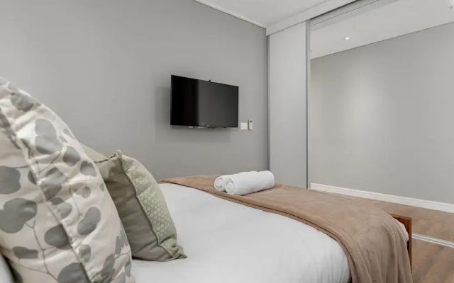 The Warwick 206