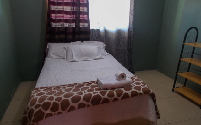Shantumbu Lodge