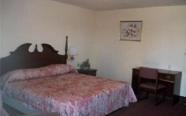Cottonwood Inn