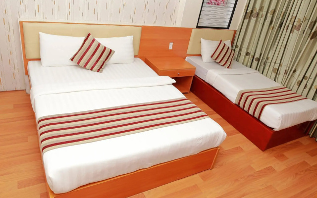 Saigon Crystal Hotel
