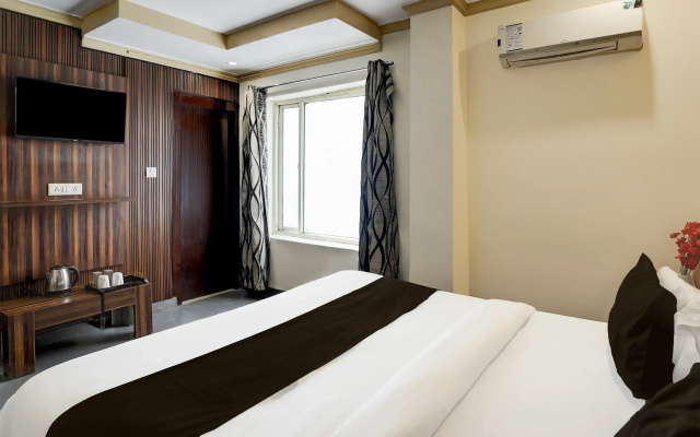 OYO 10592 Hotel Ganga Palace