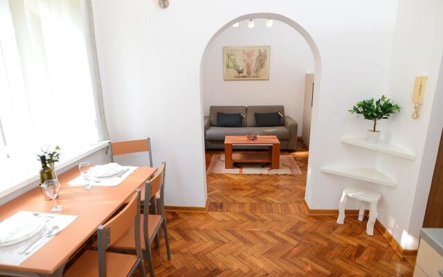 Central Spot Apartments
