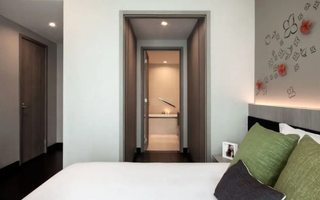 Three Bedroom Apartment, Fraser Place Setiabudi Jakarta