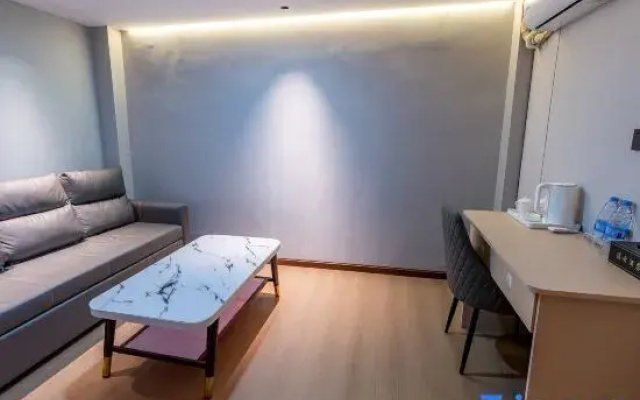 Xiyun Hotel ( Xiangyang Ancient City Branch)