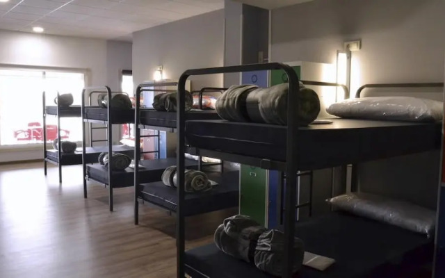 Albergue Alfonso II el Casto - Hostel
