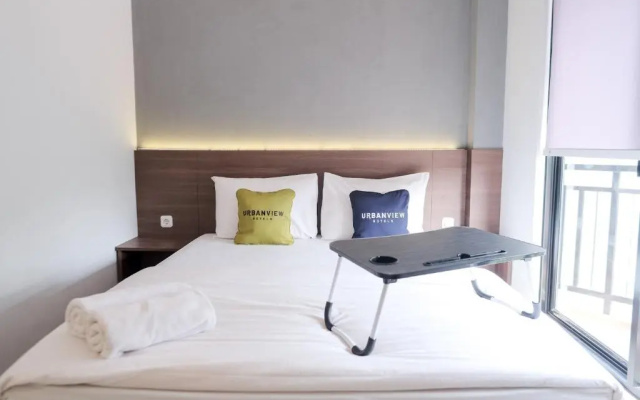 Urbanview Hotel Slipi Inn Palmerah
