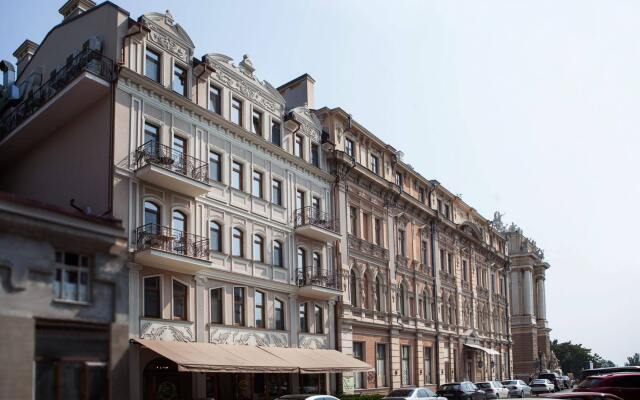 Гостиница Palais Royal Odessa вид на фасад