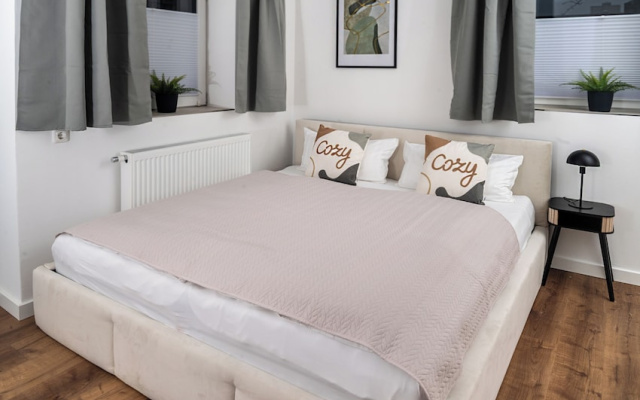 Cozy 9 Hotel