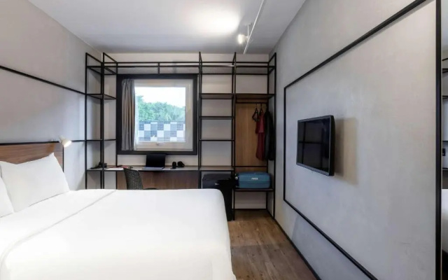 Ibis Botucatu