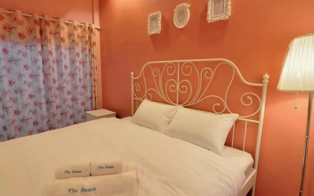 The Dozen Huahin Hotel