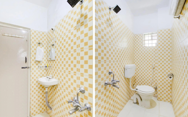 OYO 75854 Hotel Harsha Residency