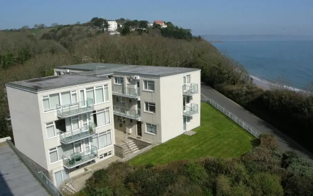 Croft Court 132