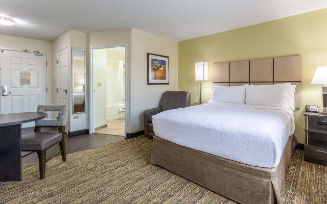 Candlewood Suites Aurora-Naperville by IHG