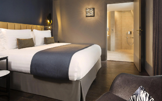 Le 10 Bis Hotel