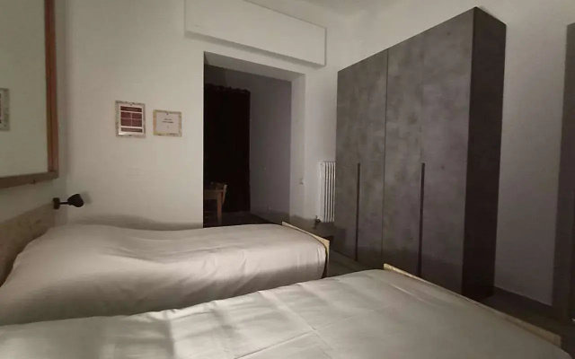 Airport Boulevard Guesthouse