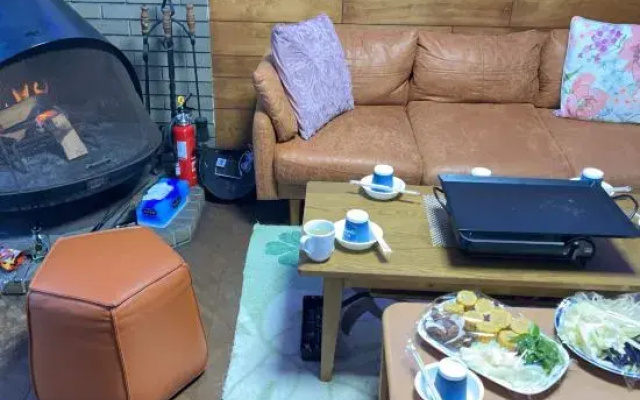 Authentic Tatami Stay and Modern Rooms in Downtown Tokyo, Host on-Site