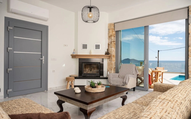 Villa Alexia - Private Pool Panoramic Sea Views