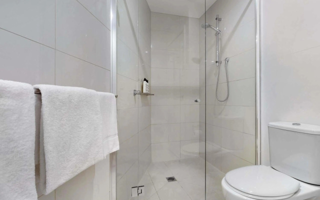 The Sebel Residences Melbourne Docklands Serviced Apartments