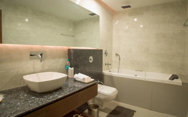 Hotel Narulas Aurrum