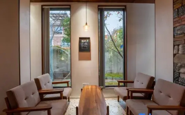 Floral Hotel·Derenyi Art Hotel (Wuyishan Sangu Resort Branch)
