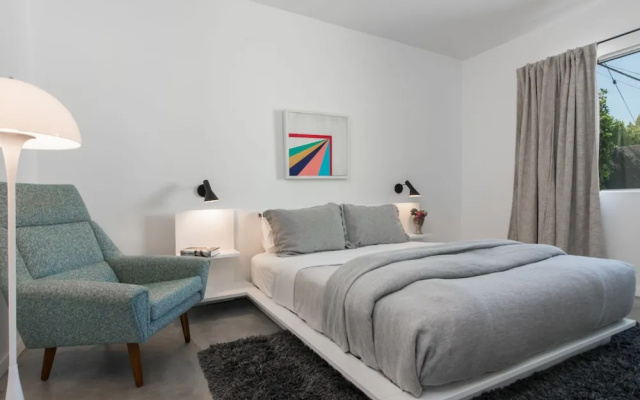 PS Wexler Home Three Bedroom House