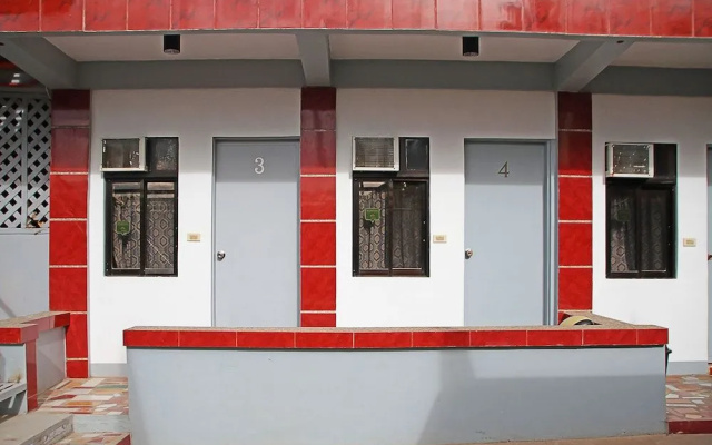 Mario's Travellers Inn - Hostel