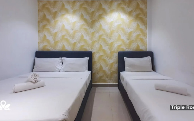 OYO 90121 Summer House Bed & Cafe