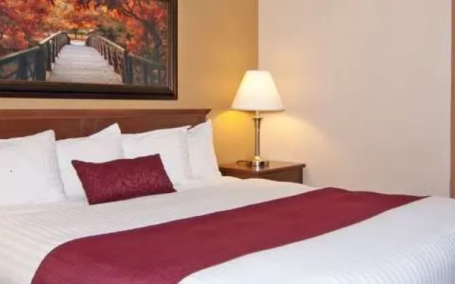 Holiday Inn Exp Albert Lea I-35 And I-90