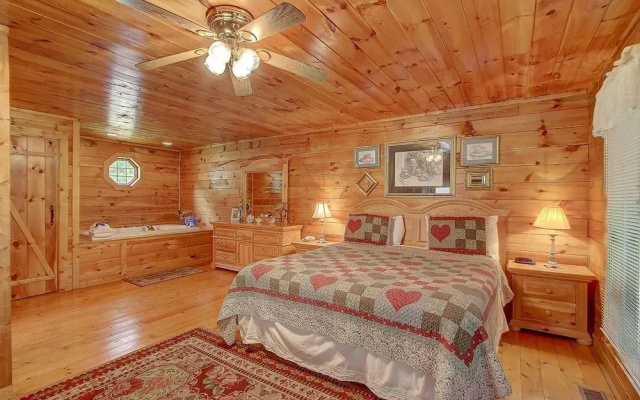 Buttercup 1 Bedroom 1 Bathroom Cabin
