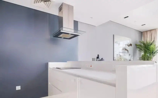 LUX The Bluewaters Island Suite 2