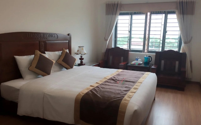 Khách sạn Sen Hồng