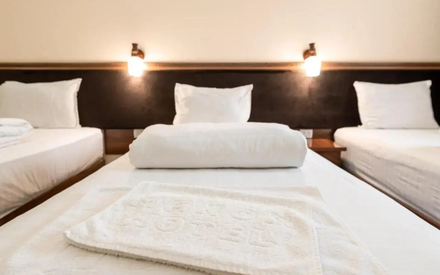 Hotel MAKON complex