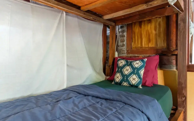 TwoSpaces Living at Wave And Chill House