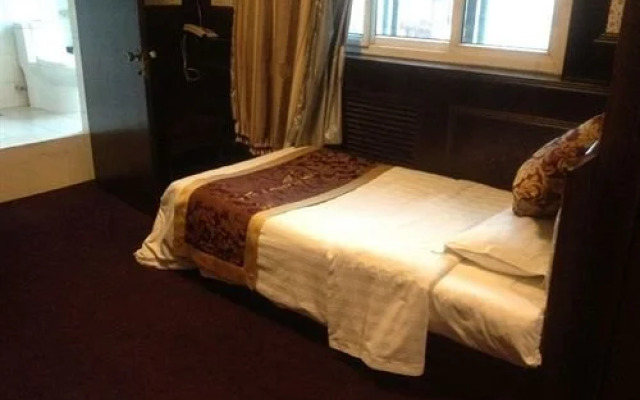 Beijing Huiqiang Hotel (Beijing Terminal 1)