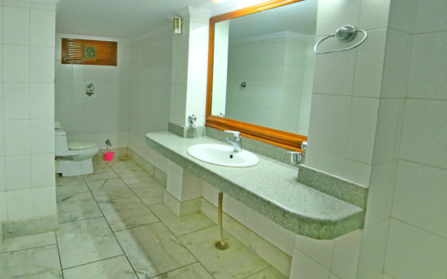 Hotel Naveen